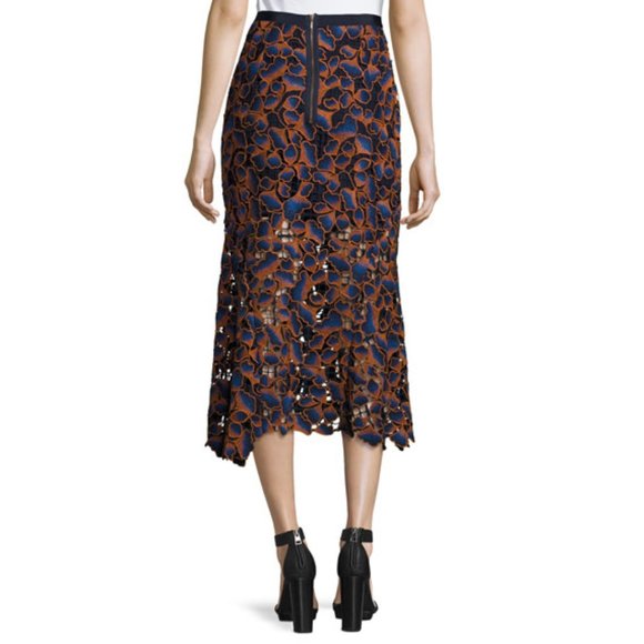 Saloni Embroidered Floral Lace Skirt, size 2. Fits like a size 0 - Picture 4 of 12